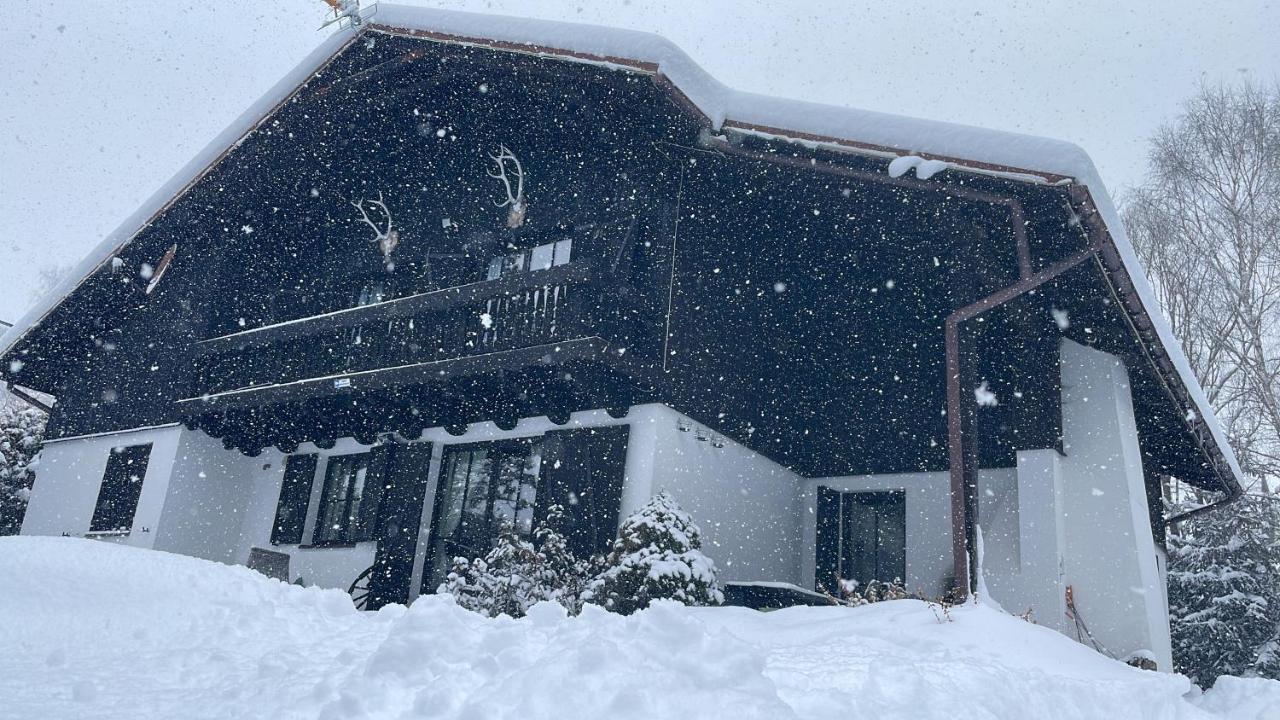 Dom Alpejski Krosniczanka Krosnica  Buitenkant foto